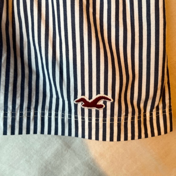 Hollister Striped Peplum Tube Top with Lace and Bow Detail - Picture 4 of 5